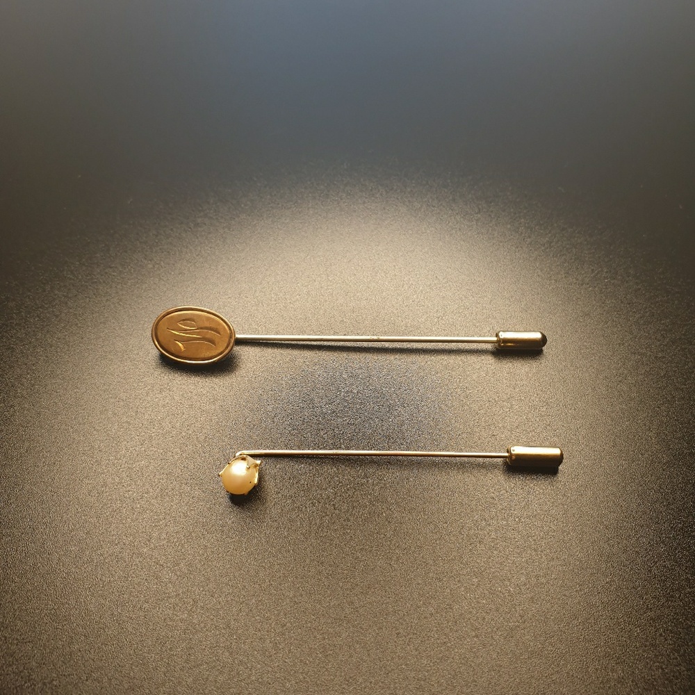 Vintage Brooch set